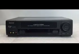 20452 Admiral Jsj Vhs Vcr 4 Head Hi-fi Stereo