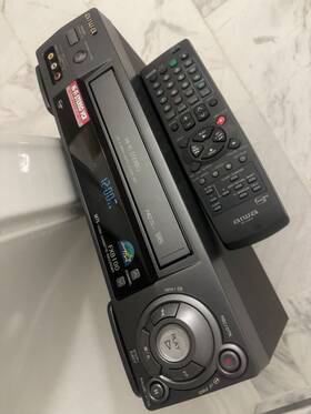 Aiwa Fx8100 Vcrplus Vhs Recorder/ Player Original Remote Rc-avr11 Hi/fi 4-head
