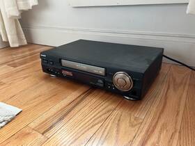 Aiwa Hv-fx9000u Awia Vcr Player - Tested Working Can Use For Recording