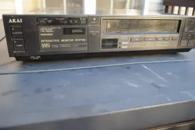 Vs-303u Akai Video Cassette Recorder/player - Parts/repair Vs-303u Akai Video Cassette Recorder/player - Parts/repair