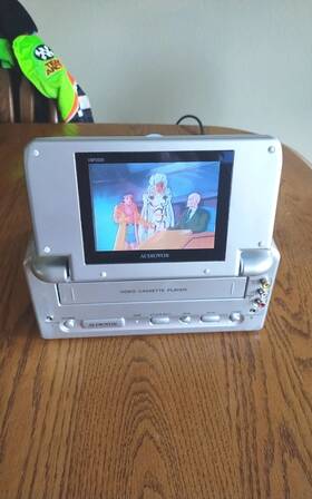 Audiovox Vpb2000 Vtg Portable Vcr 5 Inch Lcd Screen Bag Power Cord Vhs Cassette Player