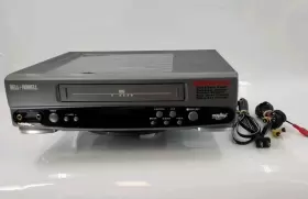 Jsk20923 Bell & Howell Jsk20920 And 4 Head Vcr No Remote Tested Gc-5266 Jsk20923 Bell & Howell Jsk20920 And 4 Head Vcr No Remote Tested Gc-5266