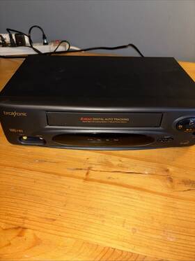 Broksonic Vhsa-6741cct 4-head Vcr Vhs Player / Recorder Parts Only