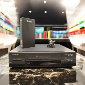 Dv-f323n Daewoo Vcr Model Vhs Player/recorder-no Remote-tested Works