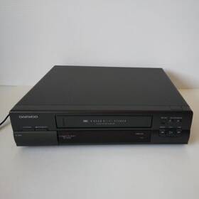 Daewoo Dv-f823n Vcr Model Vhs Player/recorder No Remote Tested Works