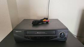 Daewoo Dv-k27n 4 Head Vcr Vhs Tape Player Recorder With Cables Fully Serviced