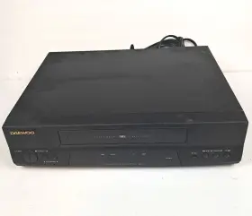 Dv-k284n Daewoo Vhs Vcr Video Cassette Recorder - No Remote Tested