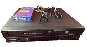 Daewoo Dv6t811n Dvd / Vhs Combo Player Video Cassette Recorder Av Cables Tested