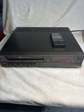 Daytron 32dau Vcr Front Load 14 Day Prog Hq Remote Powers On Needs Repair