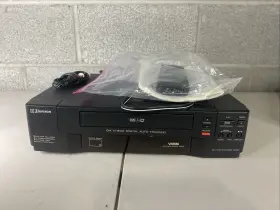 Vhs4003a Emerson 025806101058 D/a 4 Head Digital Auto Tracking