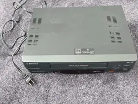 Emerson 025806102000 Video Cassette Recorder Vcr 1500 Vhs Player - No Remote Tested Works