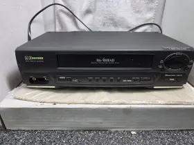 Emv401 Emerson 4 Head Vcr Model# Tested And Works Includes Remote Cable