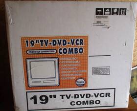 Emerson Rewc19t4 Vintage Brand New Open Box Ewc19t4 19 Inch Tv Dvd Vcr Combo