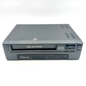 Emerson Vcp-675 Vintage Vcp681 Vcr Player Tested And Working 120v Ac/dc 12 Volt Vhs