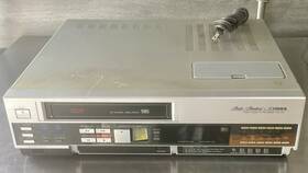 Fisher Fvh-720 Studio Standard - Video Cassette Recorder For Parts Or Repair