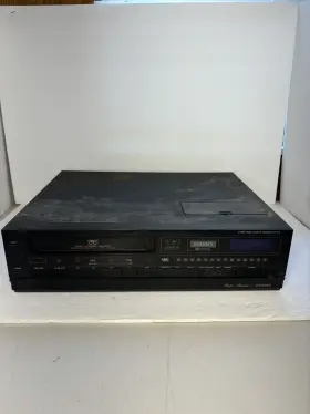 Fvh-816 Fisher Stereo Video Cassette Recorder For Parts Turns On