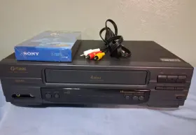 F2840m Funai Vhs Player/recorder #f2840m With Av Cables Ans Recordable Tape F2840m Funai Vhs Player/recorder #f2840m With Av Cables Ans Recordable Tape