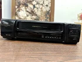 Fsc-1190 Funai Video Cassette Recorder Vhs Hq 4head Da Digital Tracking