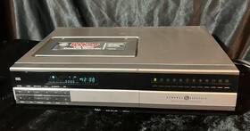 Ge 1vcr5002x Vintage Vhs Top Loader Video Cassette Recorder Magnascape Tested