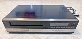 Ge 1vcr6011x Vcr - Model # Tested And Working Rca Cables Included