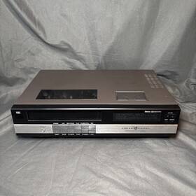 Ge 1vcr6012x Vintage 1985 General Electric Vcr Model - No Remote Works