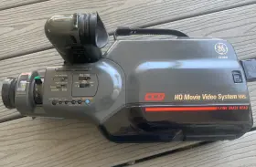 Ge-cg-9910 Ge Vintage General Electric Camcorder Video Camera Vhs Cg9910 Incase Attachments