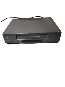 Ge Vg2033 Vintage Vcr - Tested And Working Classic Home Theater Gear
