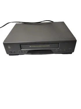 Vg2033 Ge Vintage Vcr - Tested And Working Classic Home Theater Gear