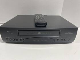 Ge Vg4000 Vcr Video Cassette Recorder Vhs Player 4 Head With Remote Tested