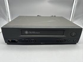 Ge Vg4060 4-head Vcr Vhs Video Cassette Tape Player Recorder Tested