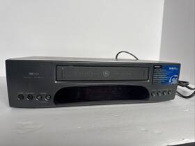 Ge Vg4061 Vcr - Untested / For Parts