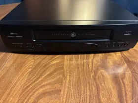Vg4259 Ge 4 Head Hi-fi Vcr Vhs Plus Works/tested