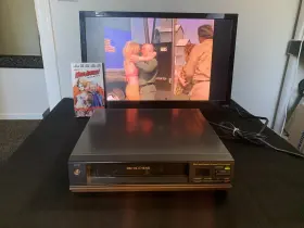 Vg-7720 General Electric Ge 4 Head Vhs Recorder Vcr No Remote - Tested