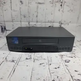 Vg2044 General Electric Vhs Vcr Player No Remote Works Great Super Clean
