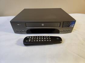 General Electric Vg2056 Vhs Vcr Player With Remote Tested Works Great