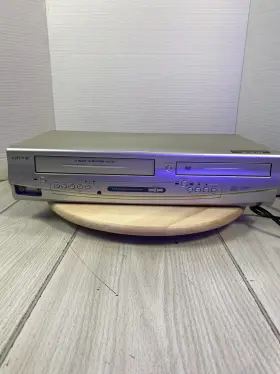 Mj840g Gfm Dvd Vcr Combo Player Vhs Recorder 4 Head Tested Works No Remote