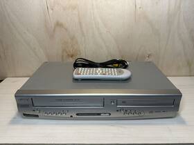 Gfm V07dvdvhs Dvd Vcr Combo V07dvdvcr Vhs Player Recorder 4 Head. Works Great With Remote