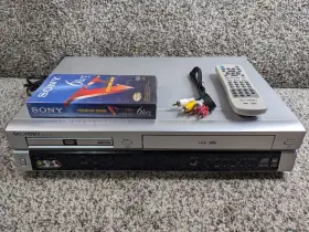 Dv1130 Go Video Dual Deck Vcr Dvd Combo Player Vhs With Remote And A/v Cable