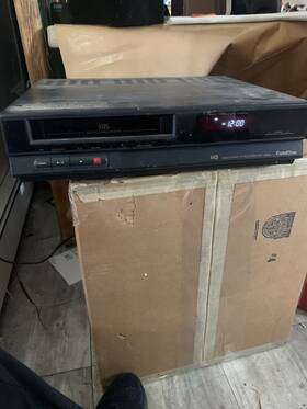 Goldstar Ghv-1265m Video Cassette Recorder Working No Remote