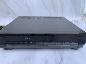 Ghv-1905m Goldstar Ghv-5220m Vhs Player Recorder With Remote