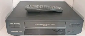 Gvr-e235 Goldstar Gve-e235 Vhs Vcr Cassette Player With Remote Tested Working Vg