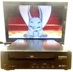 Vcp-4205m Goldstar Ac/dc Vhs Video Cassette Player Vcp 4205m No Remote Tested
