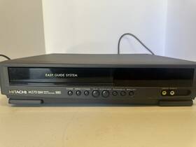 Hitachi M270 Vt-m270a Da4 - Vhs Player With Remote