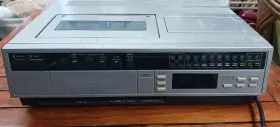 Vt-11agyr Hitachi Vcr