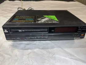 Vt-1350a Hitachi Vcr Video Cassette Recorder Vhs Player Tested Works