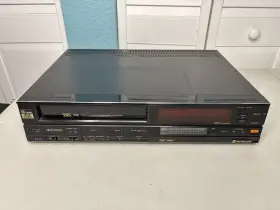 Vt-1570a Hitachi Vt-1750a Video Cassette Recorder Vcr