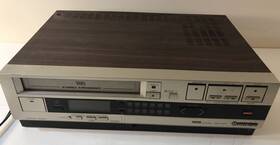 Hitachi Vt-34a Vintage Vcr Model # Part Or Repair