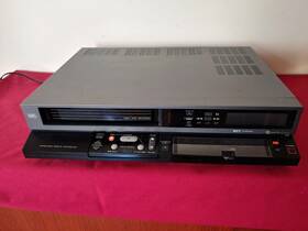 Hitachi Vt-63a Rare Vcr Vhs Video Recorder 1985 - Detachable Remote Japan