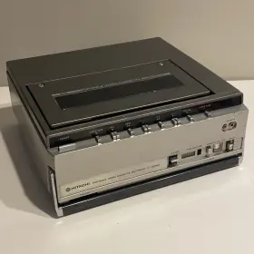 Vt-6500a Hitachi Portable Video Cassette Recorder Model Vt-6500a. Untested Vt-6500a Hitachi Portable Video Cassette Recorder Model Vt-6500a. Untested