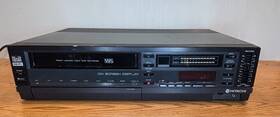 Hitachi Vt-87a Video Deck Model
